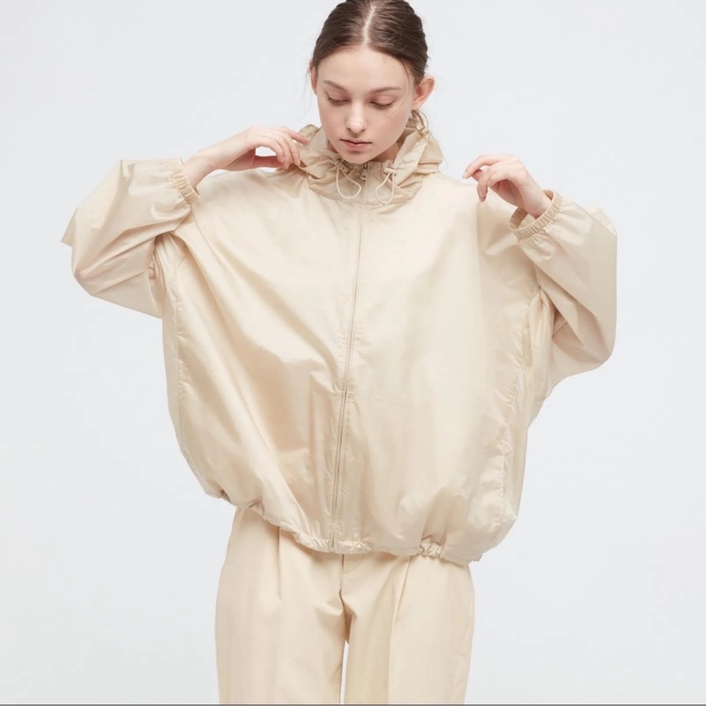 LAST CHANCE*Uniqlo Theory nylon parka